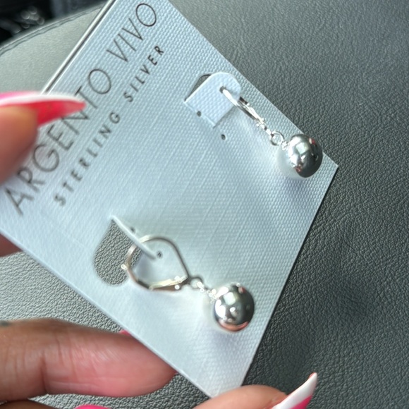 Argentina Vivo Earrings - Picture 3 of 4